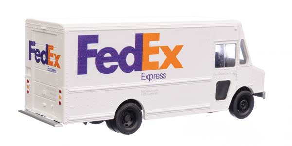 Walthers SceneMaster Morgan Olson(R) Route Star Van - FedEx Express - HO Scale