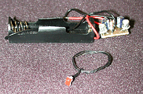 Tomar Industries - End-Of-Train Device - Amber Lens - HO Scale