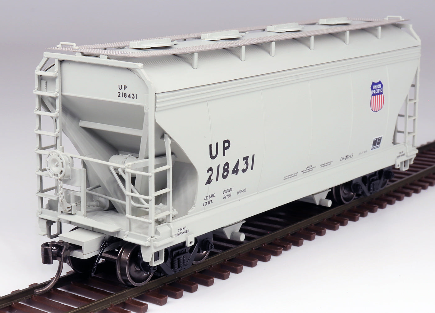 InterMountain ACF Center Flow 2-Bay Hopper (46539-08) | Union Pacific #218427 (UP Shield) | HO Scale