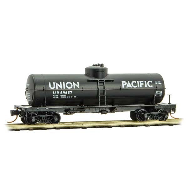 Micro Trains 39' Single Dome Tank Car | Union Pacific #69657 | N Scale (NOS)