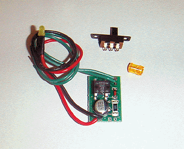 Miniatronics Roof Top Beacon - Amber - All Scales