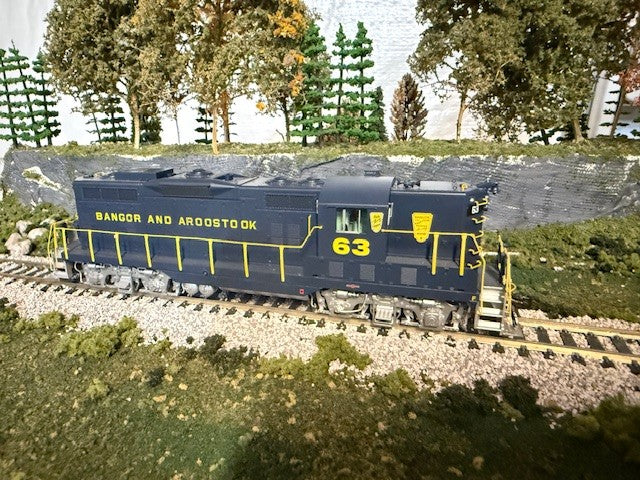 Athearn Genesis GP7 | Bangor & Aroostook #63 | DCC | Non-Sound | HO Scale (Pre-Owned)