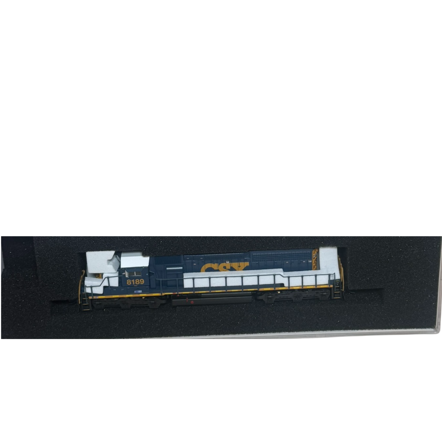 Pre-Owned Broadway Limited Imports 7959 EMD SD40-2 Low Hood CSX Transportation (CSX) #8189 YN3 Paragon4 Sound N Scale