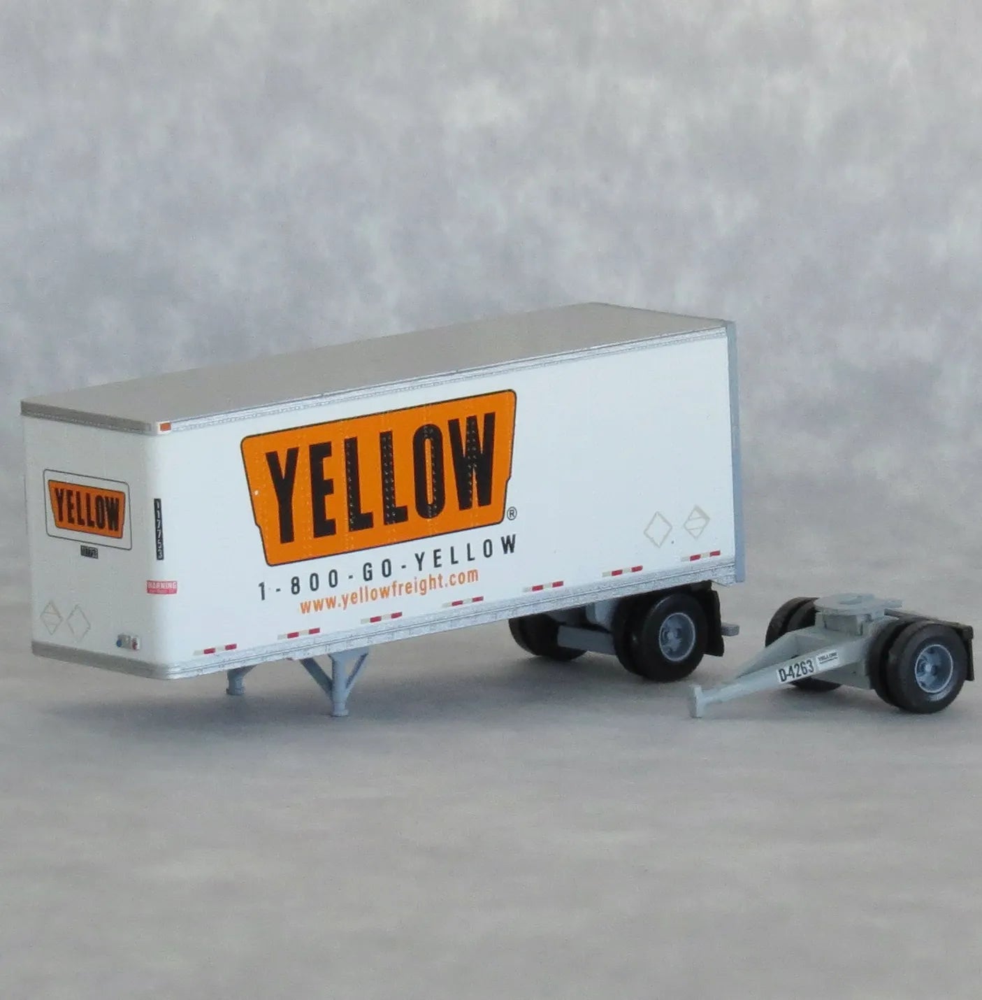Trainworx (42885-04) | 28' Pup Van Trailer with Converter Dolly | Yellow #117753 | Assembled | N Scale
