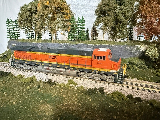Athearn Genesis Dash 9-44CW | Kansas City Southern KCS #4430 | Ex-BNSF | Prime for Grime | DCC | Non-Sound | HO Scale (Pre-Owned)
