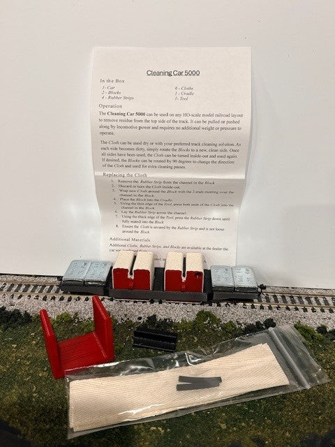 Cleaning Car 5000 | Black/Red | HO Scale