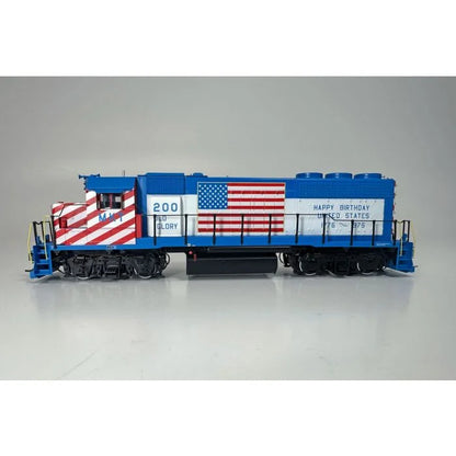 Rapido EMD GP40 (40559) | MKT #200 | Bicentennial Scheme | DC/DCC/Sound | HO Scale