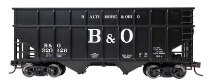 WalthersMainline (910-6811) | 36' Wood Chip Hopper | Baltimore & Ohio #320126 | HO Scale [PRE-ORDER]