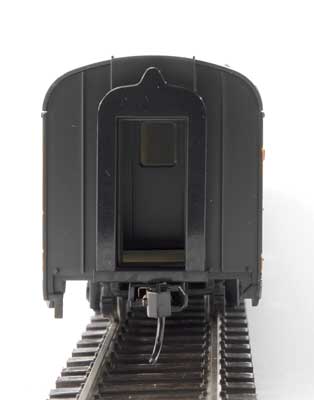 WalthersMainline (910-30367) | 85' Budd Observation | Great Northern | HO Scale