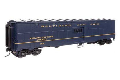WalthersProto (920-10847) | C&O-Style Express Boxcar Troop Sleeper Conversion | Baltimore & Ohio B&O #1808 | HO Scale