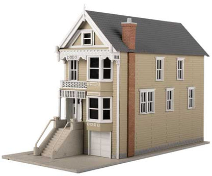 WalthersTrainline 931-950 • Kavanaugh Victorian House • Kit • HO Scale