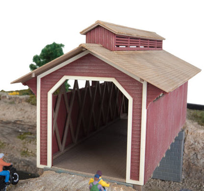 Walthers Cornerstone 933-3652 • Willow Glen Covered Bridge • Kit • HO Scale