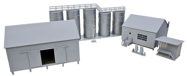 Walthers Cornerstone Trackside Oil Dealer with Storage Tanks | Kit | HO Scale