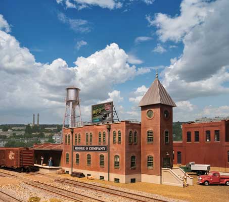 Walthers Cornerstone - Vintage Brick Warehouse - HO Scale