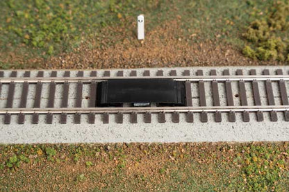 Walthers Controls Manual Uncoupler (942-104) | All Scales