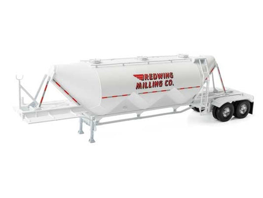 Walthers SceneMaster | Dry Bulk Semi Trailer | Assembled | Transload Facility | Red Wing Milling | HO Scale