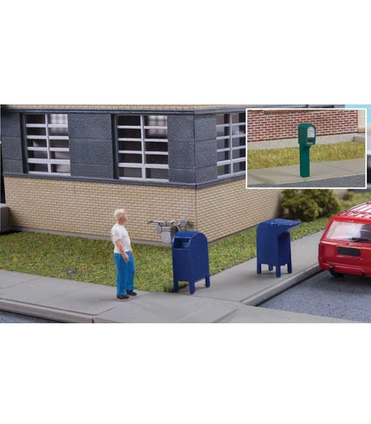 Walthers SceneMaster (949-4184) | Roadside Mail Boxes and City Mailboxes (Kit) | Pkg of 20 | HO Scale