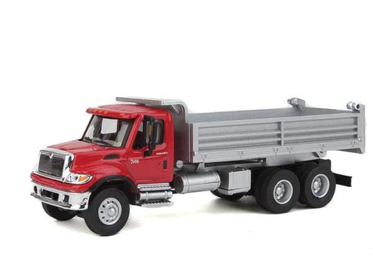 Walthers SceneMaster International(R) 7600 3-Axle Heavy-Duty Dump Truck | HO Scale