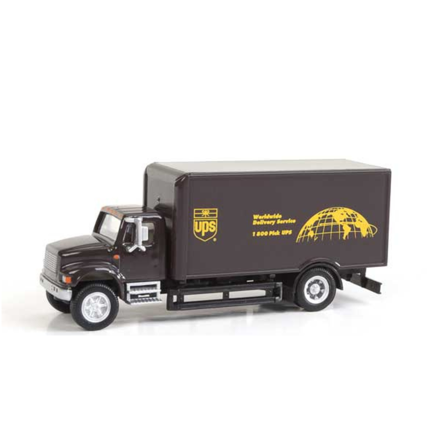 Walthers SceneMaster (949-11293) | International(R) 4900 Single-Axle Box Van | UPS | Bow Tie Shield | Assembled | HO Scale