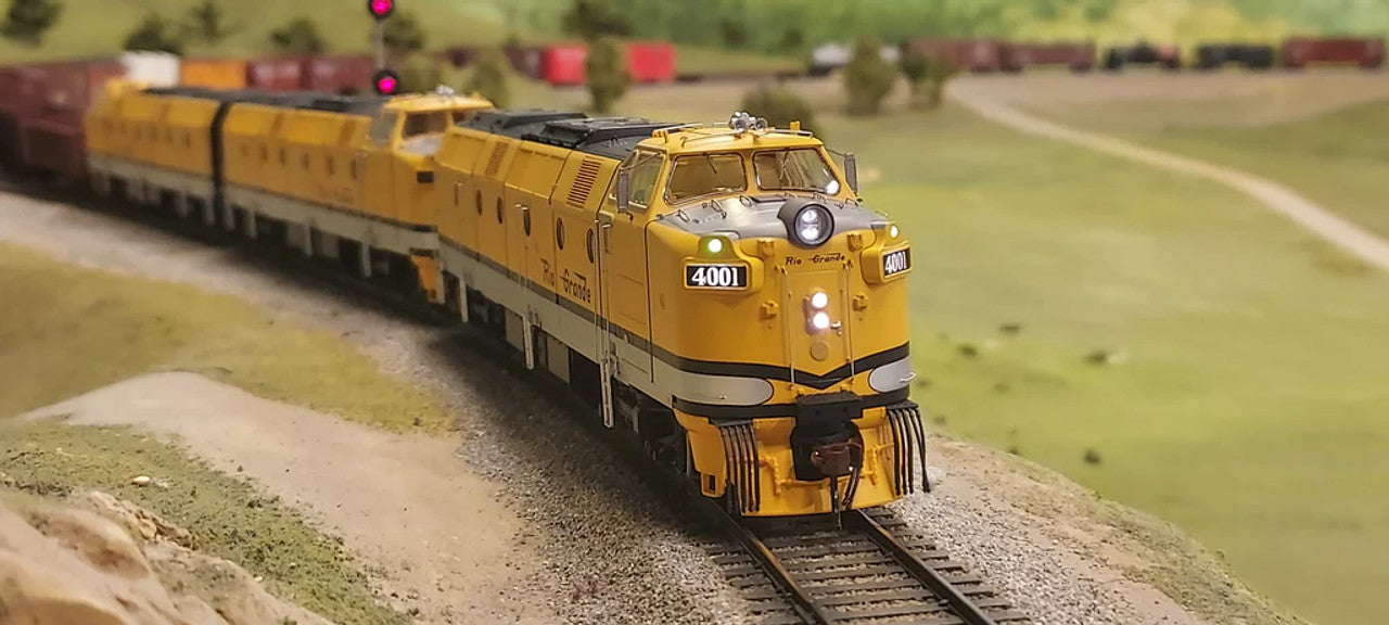 Piko America KM ML4000 - Rio Grande #4003 - DCC - Sound - HO Scale