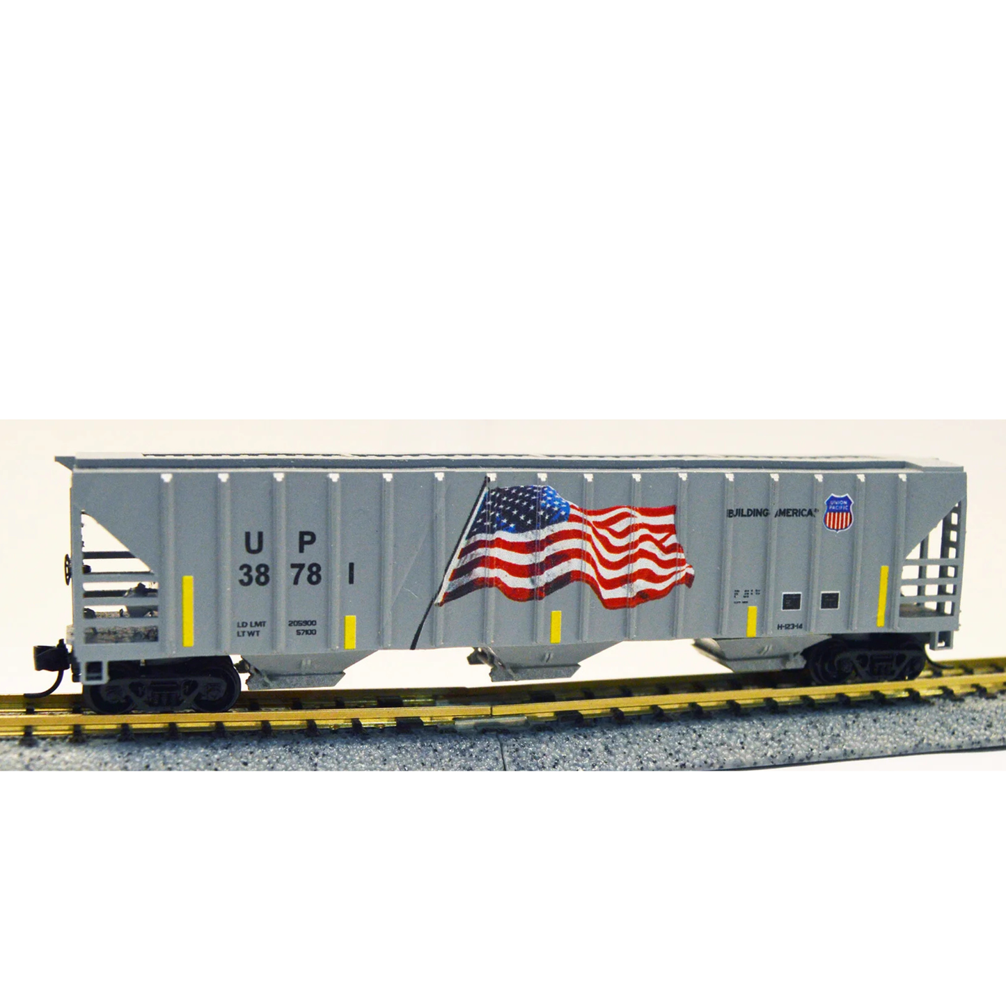 Value Trains (N20000) | PS-4785 Covered Hopper | Union Pacific #387805 | Grey Flag Scheme | N Scale