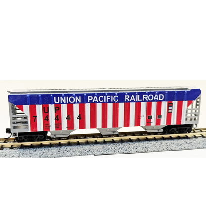Value Trains (N20003) | PS-4785 Covered Hopper | Union Pacific Bicentennial | N Scale