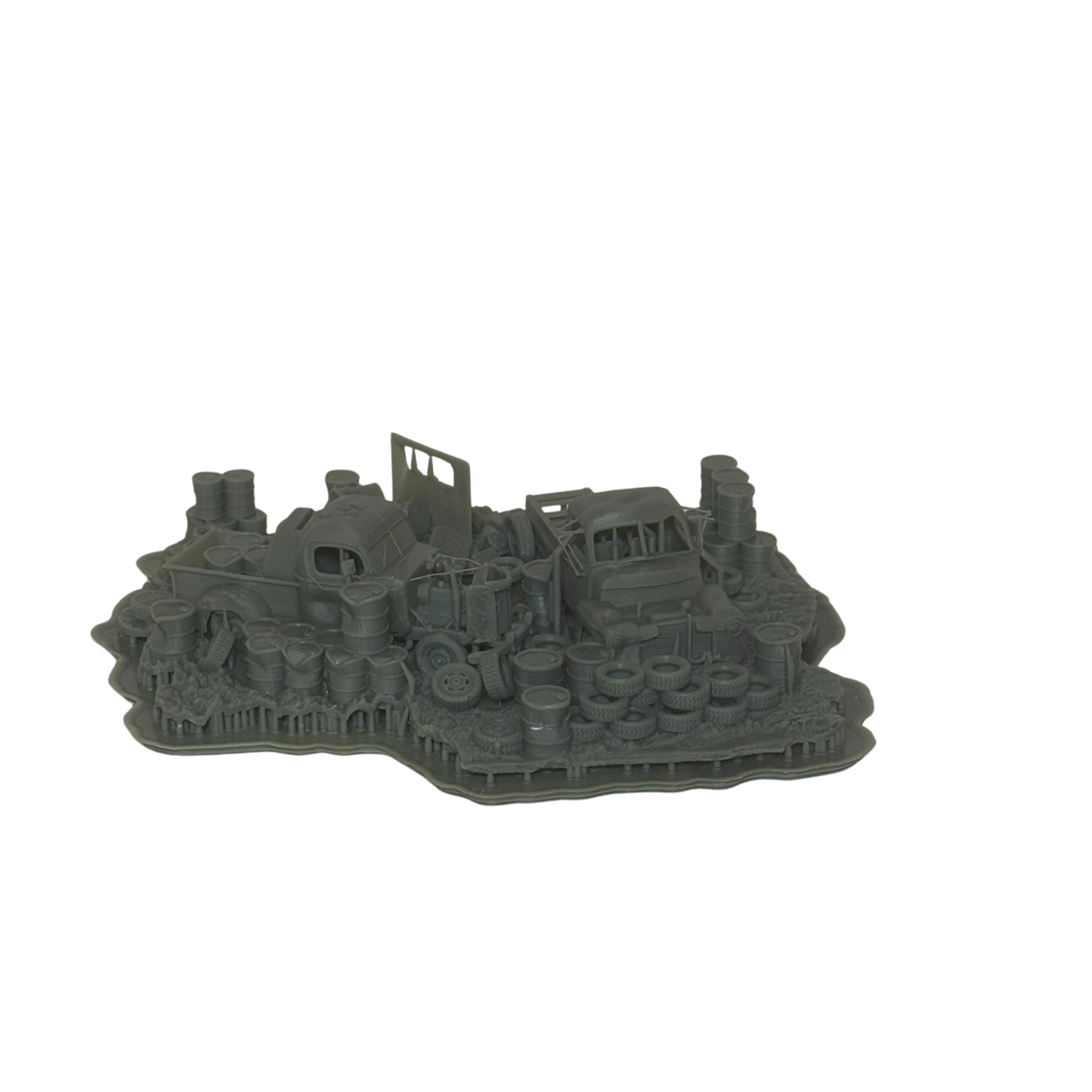 Sierra Valley Wasted Acres Mini Diorama with 2 Trucks, Tires, Barrels & Scrap HO Scale