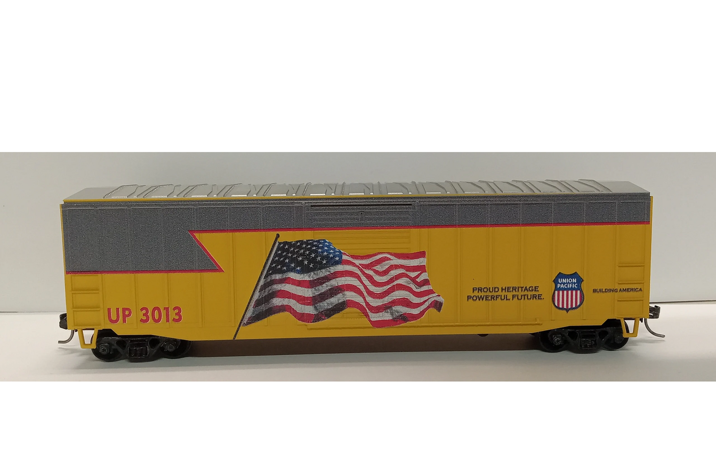 Value Trains Kadee Equipped ACF 50' 6" Boxcar - Union Pacific Flag Scheme - HO Scale