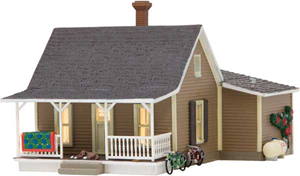 Woodland Scenics Granny's House, Assembled, HO Scale
