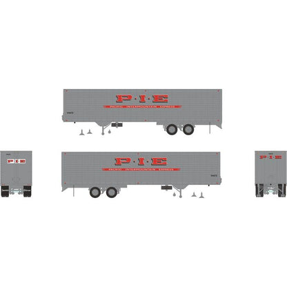 Rapido 40' Fruehauf Fluted Side Post Volume Van (403049) | Pacific Intermountain Express V4472 | HO Scale