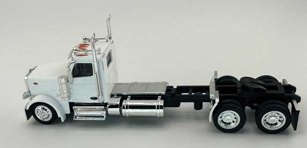 HO Logistics Replicas Peterbilt 589 2-Axle Day-Cab Semi Tractor | HO Scale