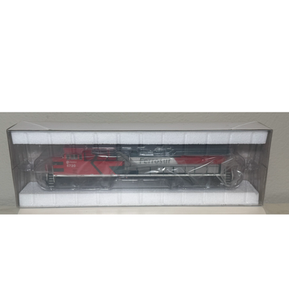 InterMountain (49731-06) • ES44AC • Ferrosur #4710 • DCC/Non-Sound • HO Scale (Pre-Owned)
