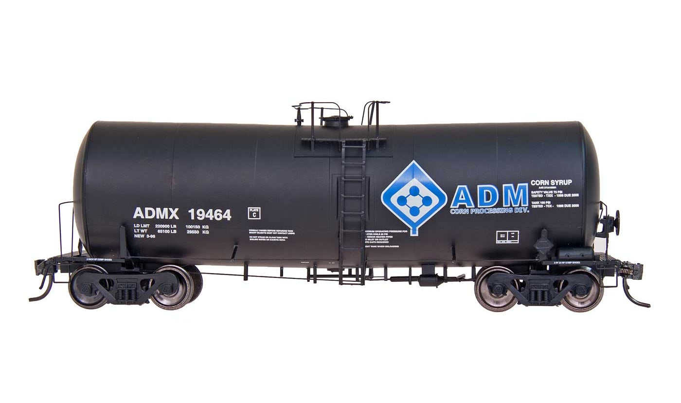 InterMountain 19,600-Gallon Tank Car (47808-14) | Archer Daniels Midland ADM #19555 | HO Scale