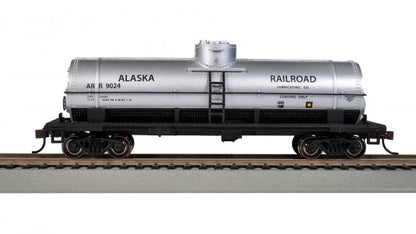 Bachmann Silver Series(R) (17806) | 40' Single-Dome Tank Car | Alaska Railroad #9024 | HO Scale