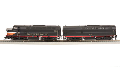 Broadway Limited RF-16 Sharknose A/B, SP 5550/5570, Black Widow Scheme, A-Unit Paragon4 Sound/DC/DCC, Unpowered B, HO Scale