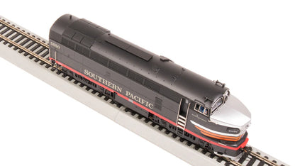 Broadway Limited RF-16 Sharknose A/B, SP 5550/5570, Black Widow Scheme, A-Unit Paragon4 Sound/DC/DCC, Unpowered B, HO Scale