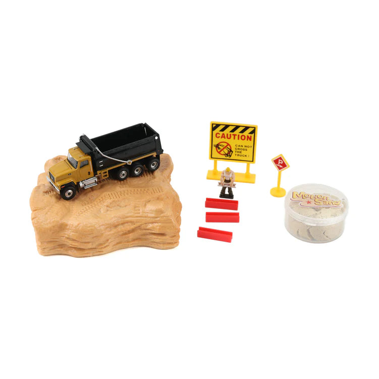 Diecast Masters (84456) | CAT CT681 Dump Truck Earth Mover Playset | 1:87