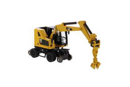Diecast Masters - 1:87 Cat(R) M323F Railroad Wheeled Excavator - Safety Yellow - HO Scale