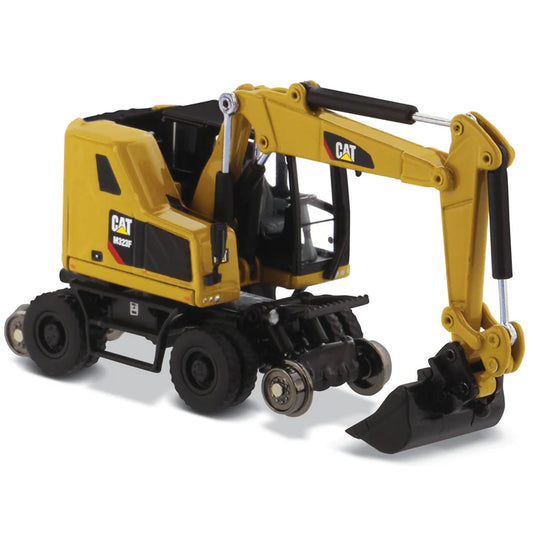 Diecast Masters - 1:87 Cat(R) M323F Railroad Wheeled Excavator - with 3 work tools - HO Scale