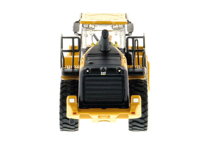 Diecast Masters - 1:87 Cat(R) 972M Wheel Loader - HO Scale