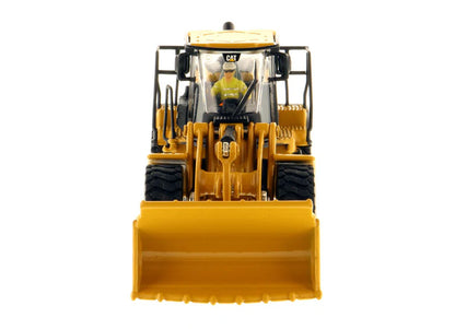 Diecast Masters - 1:87 Cat(R) 972M Wheel Loader - HO Scale