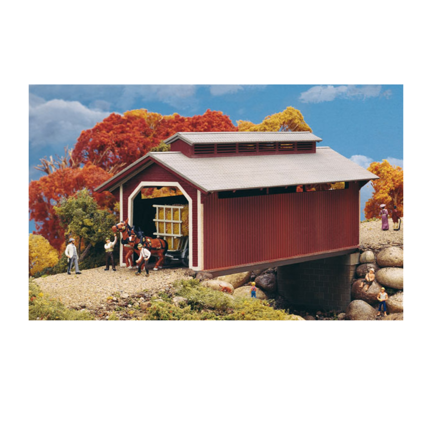 Walthers Cornerstone 933-3652 • Willow Glen Covered Bridge • Kit • HO Scale