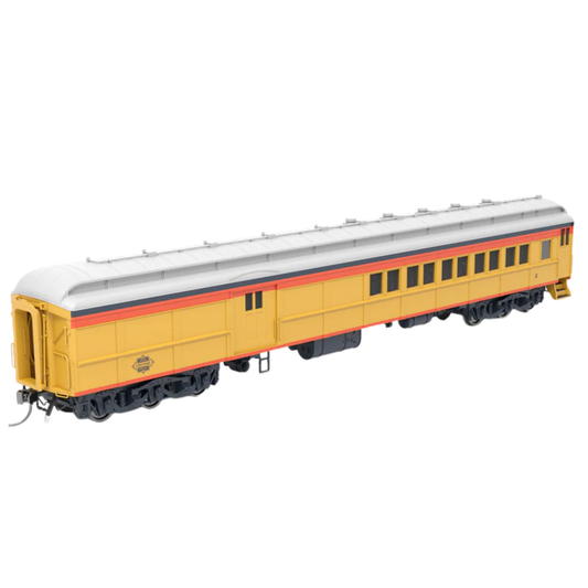 Broadway Limited Imports (9742) • Baggage-Combine Car w/ Lights • Chessie Steam Special Car #2 • HO Scale