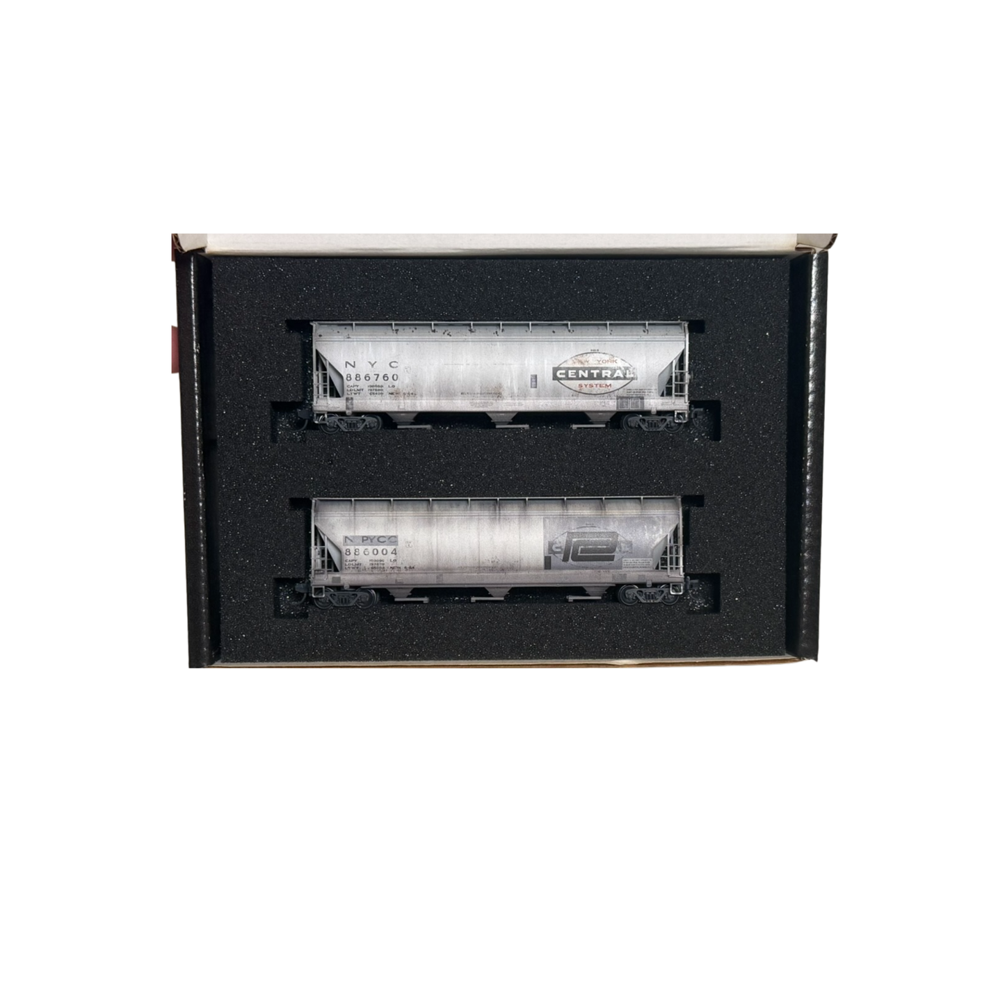 Micro-Trains (99305061) • 3-Bay Covered Hoppers • Conrail / ex-PC 2 Pack (Weathered) • N Scale (Pre-Owned)