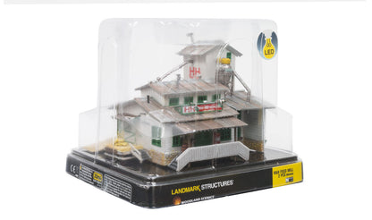 Woodland Scenics (4949) | H&H Feed Mill w/ LED | N Scale