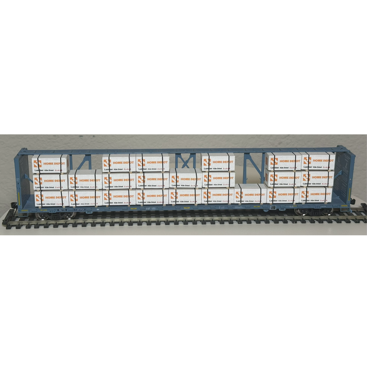 Trains 'n Detail | Lumber Load | Home Depot | Pkg of 10 | HO Scale
