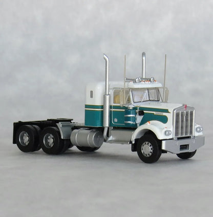 Trainworx (49035) | Kenworth W900 (1970s) Seminole Tractor w/ 36" Sleeper Cab | Assembled | N Scale
