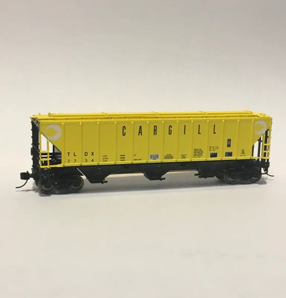 Trainworx (24455-06) | PS4427 Covered 3-Bay Hopper | Cargill #7802 | N Scale