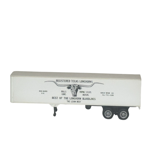 Pre-Owned Trailer • Registered Texas Longhorns • HO Scale