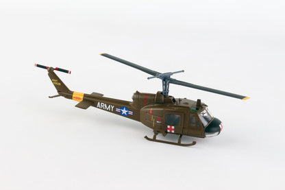 Daron UH-1 Huey Medevac - 1:87 Scale